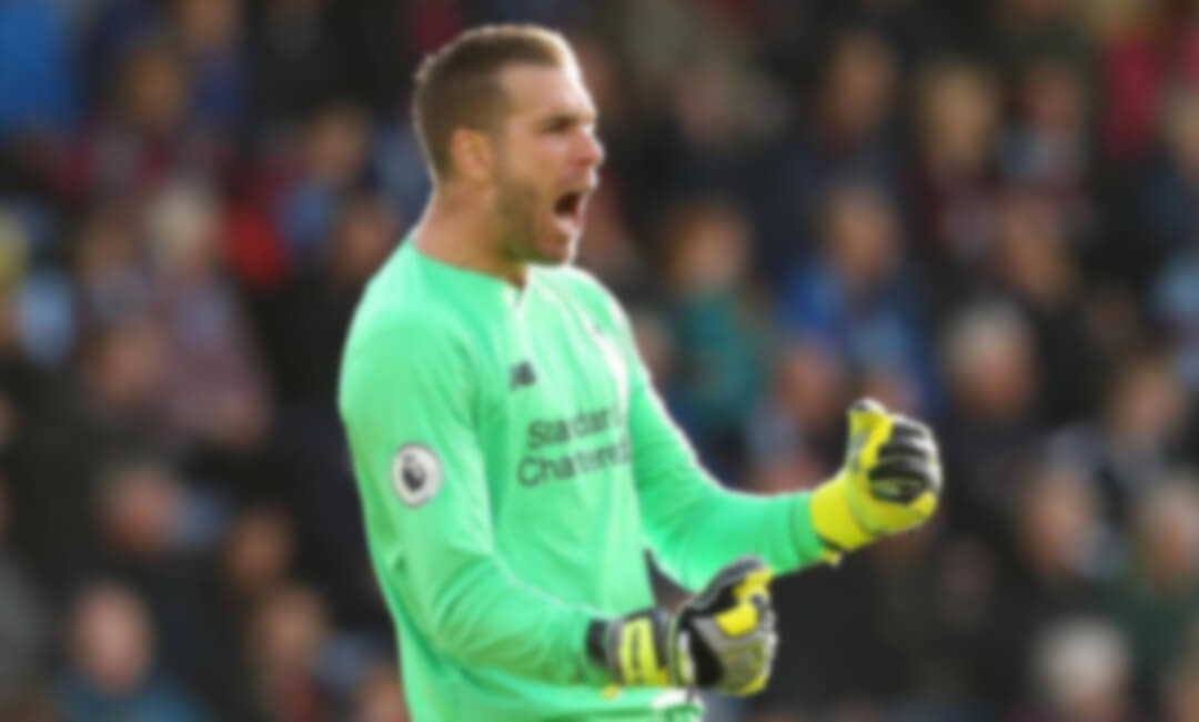 Liverpool offer new contract to Adrian despite his struggles
