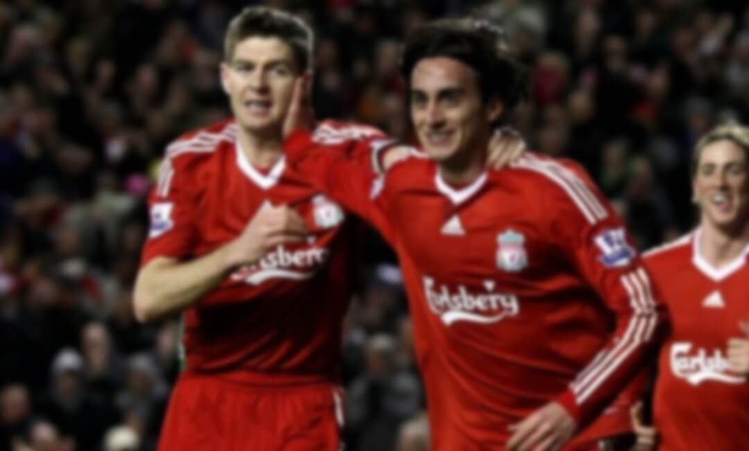Former Italy midfielder Alberto Aquilani is thrilled to be working with Steven Gerrard... Not talking much with Jamie Carragher