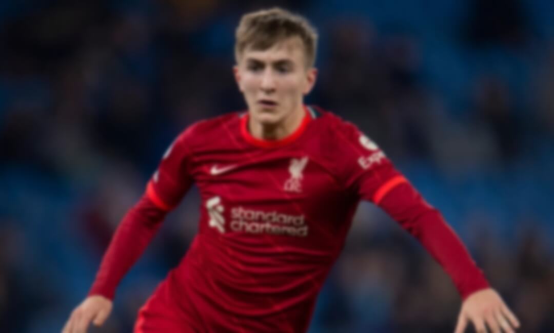 "First team debutant of the season" Max Waltmann renews contract with Liverpool