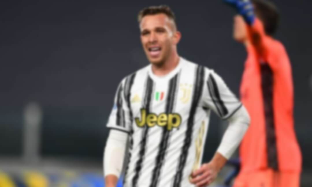 Liverpool to acquire Juventus midfielder Artur on a one-year loan transfer, to be "officially announced" after he passes his medical