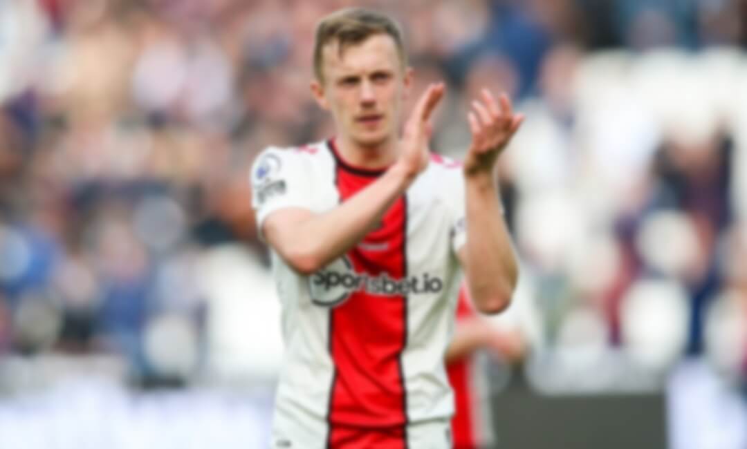 Southampton midfielder James Ward-Prowse is a candidate for acquisition.... ...Liverpool will make a move if it's less than 25 million pounds (about 3.5 billion yen)