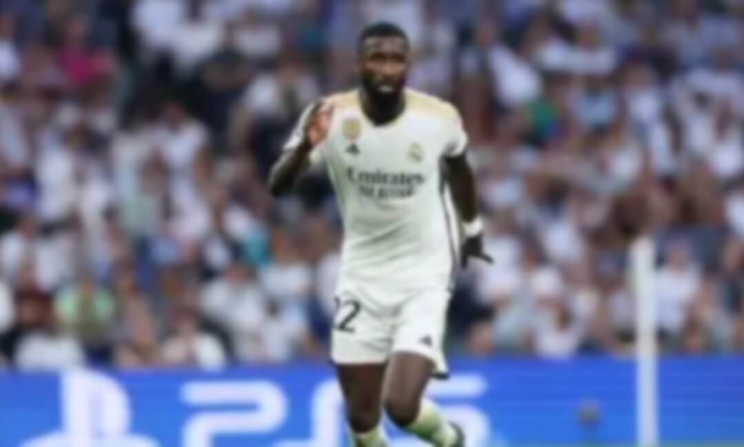 Antonio Rüdiger is waiting for an offer from Liverpool in order to negotiate with Real Madrid