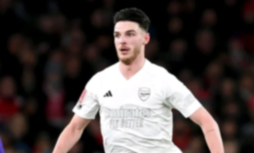 Which midfielder would you like to play with in midfield...Declan Rice picks former Liverpool midfielder