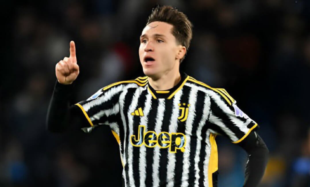 Liverpool makes offer for Juventus winger Federico Chiesa with possible sale this summer