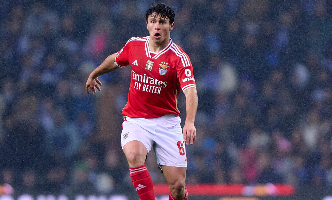 Liverpool in the battle for Benfica midfielder João Neves...Competition with Man U, Chelsea and others