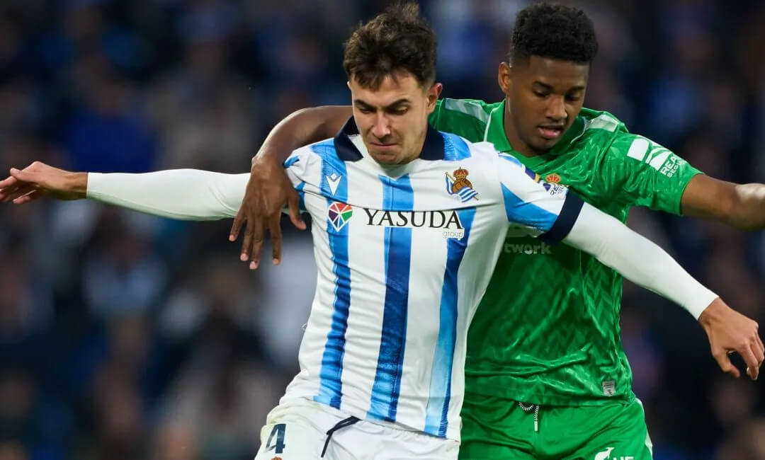 Real Sociedad midfielder Martin Zubimendi is eager to move to Liverpool, triggering his release clause