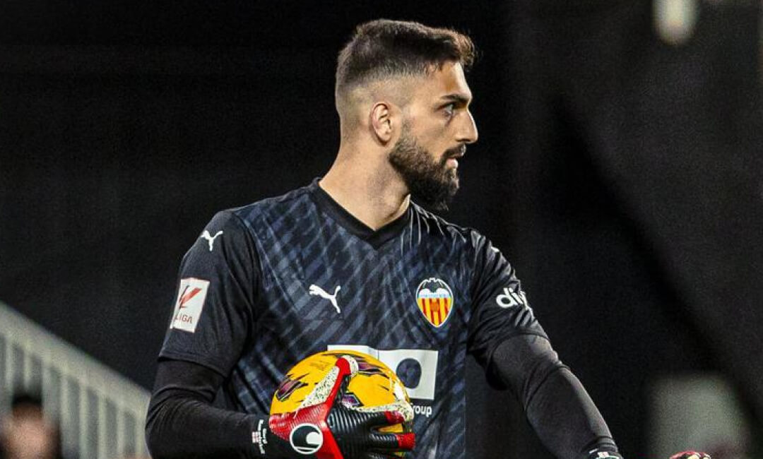 Traditional goalkeeper...La Liga's expert points out the challenges Giorgi Mamardashvili has to overcome