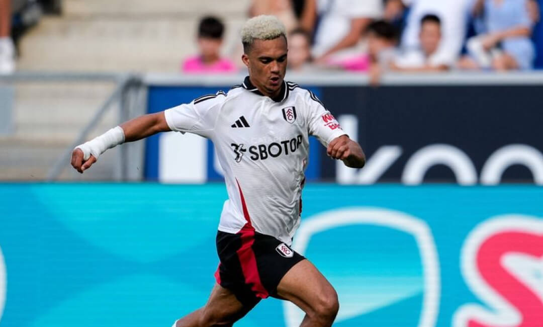 Liverpool manager Arne Slot adds Fulham defender Antonee Robinson to his list of candidates