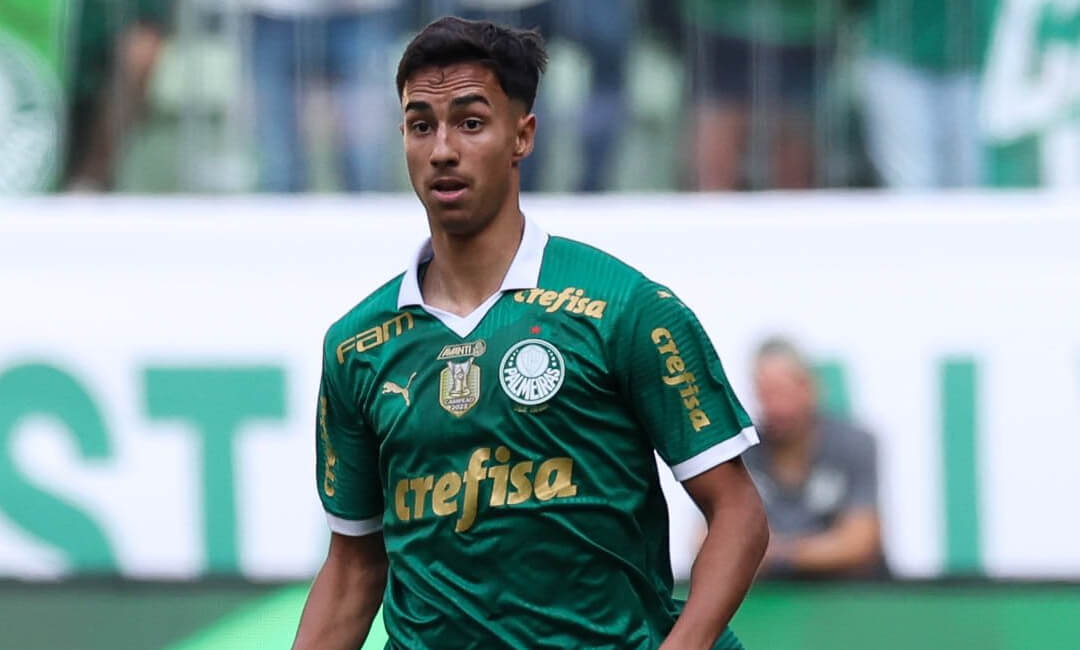 Liverpool, Arsenal, Barcelona and Real Madrid looking at the next generation of Brazilian defender Vitor Reis