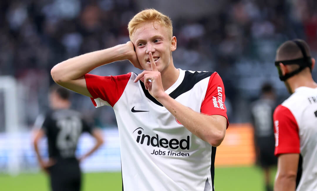 Liverpool's eyes on Omar Marmoush's colleague, Frankfurt's 20-year-old midfielder Hugo Larsson