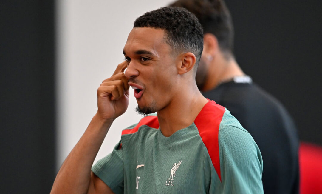 ‘Hard to ignore’ Former Liverpool right-back suggests Trent Alexander-Arnold could go to Spain