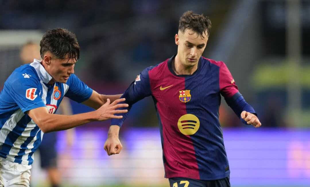 Liverpool and Manchester United in a battle for Barcelona midfielder Marc Casadó