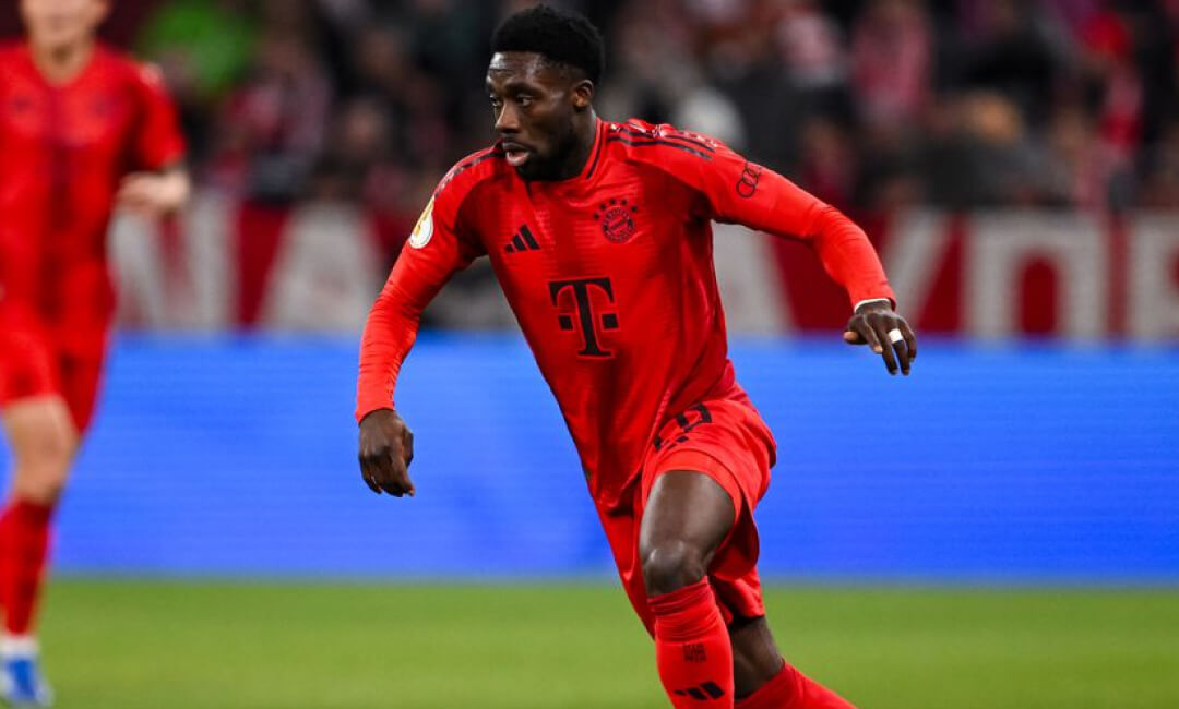 ‘Confident that they can reach an agreement’ Former Man United scout on Alphonso Davies' move to Liverpool