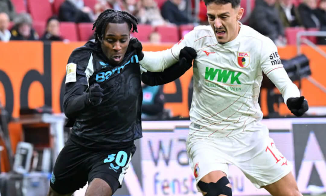 German journalist confirms Liverpool are interested in Dutch midfielder Jeremie Frimpong