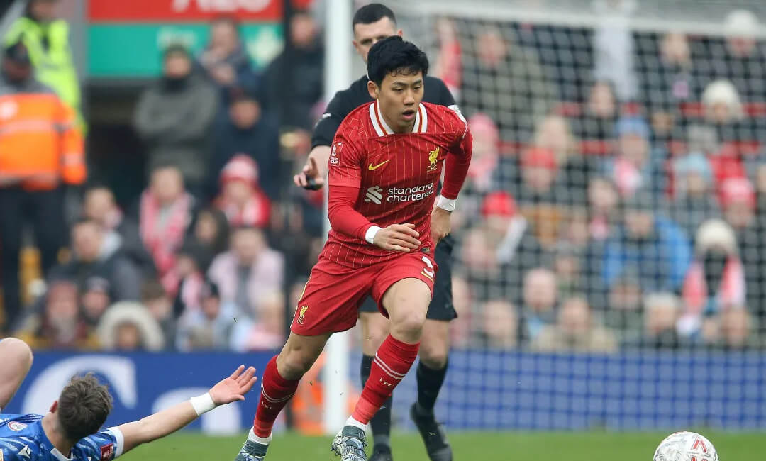 Celtic are the best option...Former Liverpool midfielder predicts future of Wataru Endo, even though he is desperate for him to stay