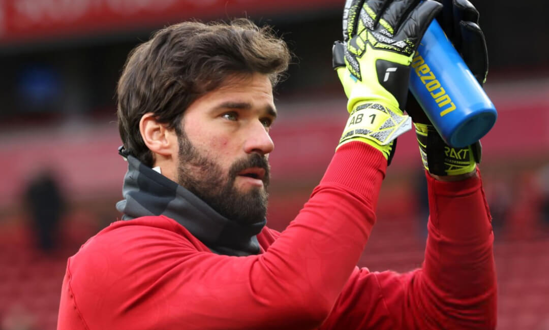 Liverpool willing to let go of Brazilian goalkeeper Alisson Becker, wants to move to a strong European club