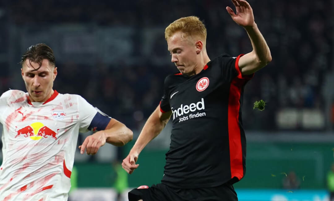 Liverpool, Arsenal and Tottenham are all interested in Frankfurt's 20-year-old midfielder Hugo Larsson