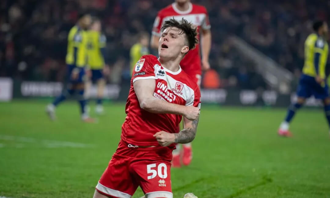 エバートンのデイヴィッド・モイーズ監督が地元のライバル、リバプールの19歳FWベン・ドークの動向に注目！