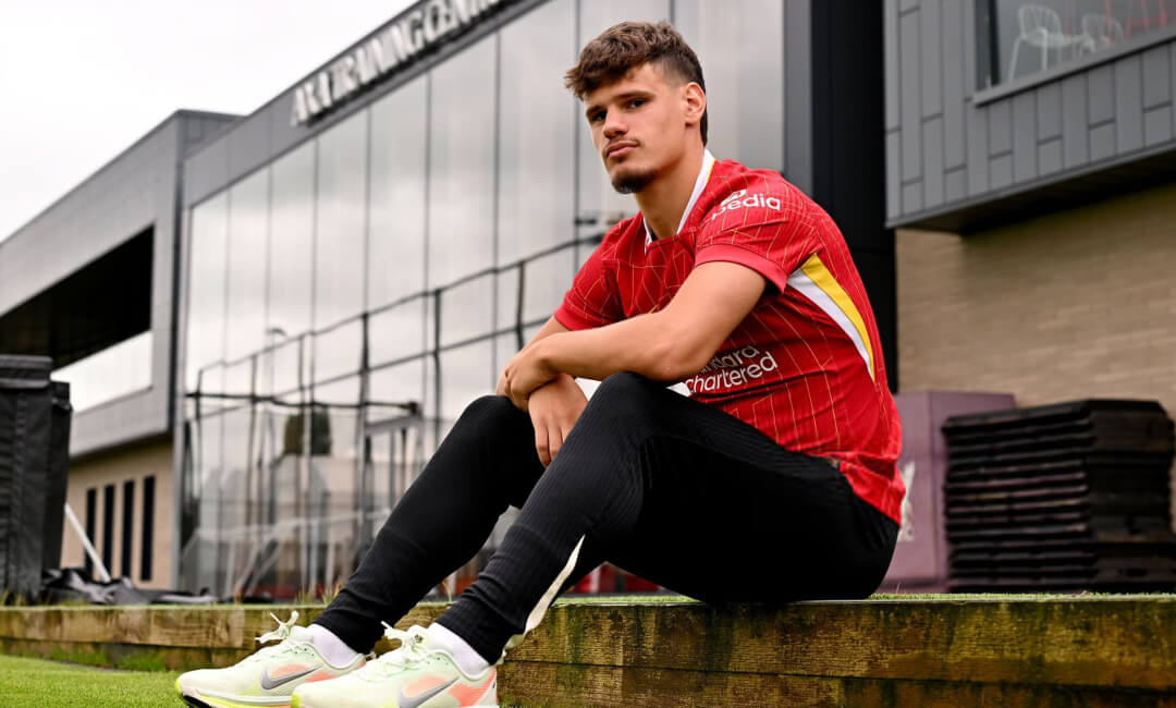 「ヨン・アルネ・リーセをよく見ていた」リバプールの新戦力、ミロシュ・ケルケズが少年時代を振り返る！