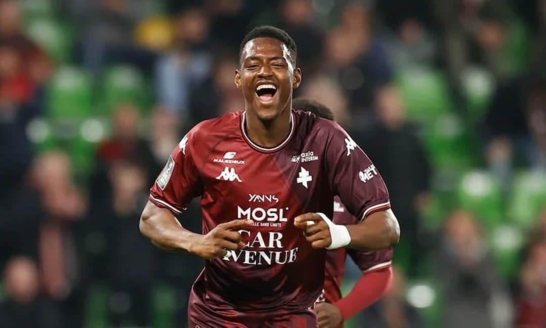 混戦必至！前線補強を狙うリバプールが、メスの18歳FWイドリッサ・ゲイエ争奪戦に参戦か？