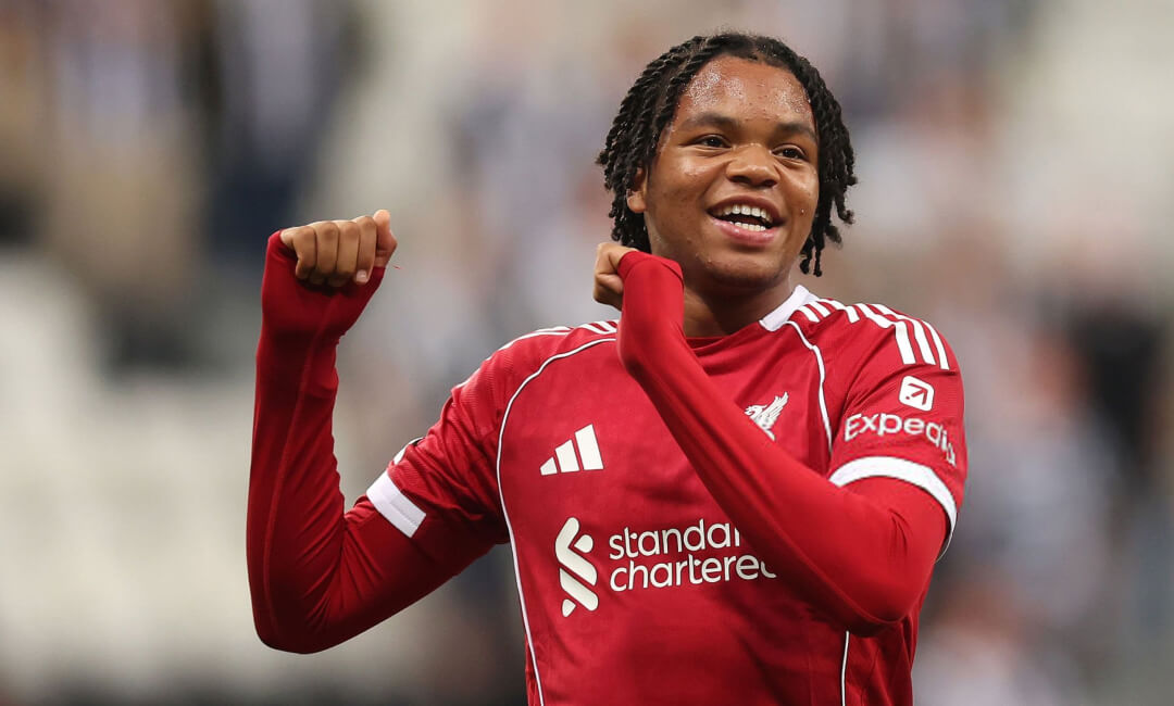 経験豊富な28歳の選手のようなフィニッシュ...アラン・シアラーが、リバプールの16歳FWリオ・ングモハのゴールを大絶賛！