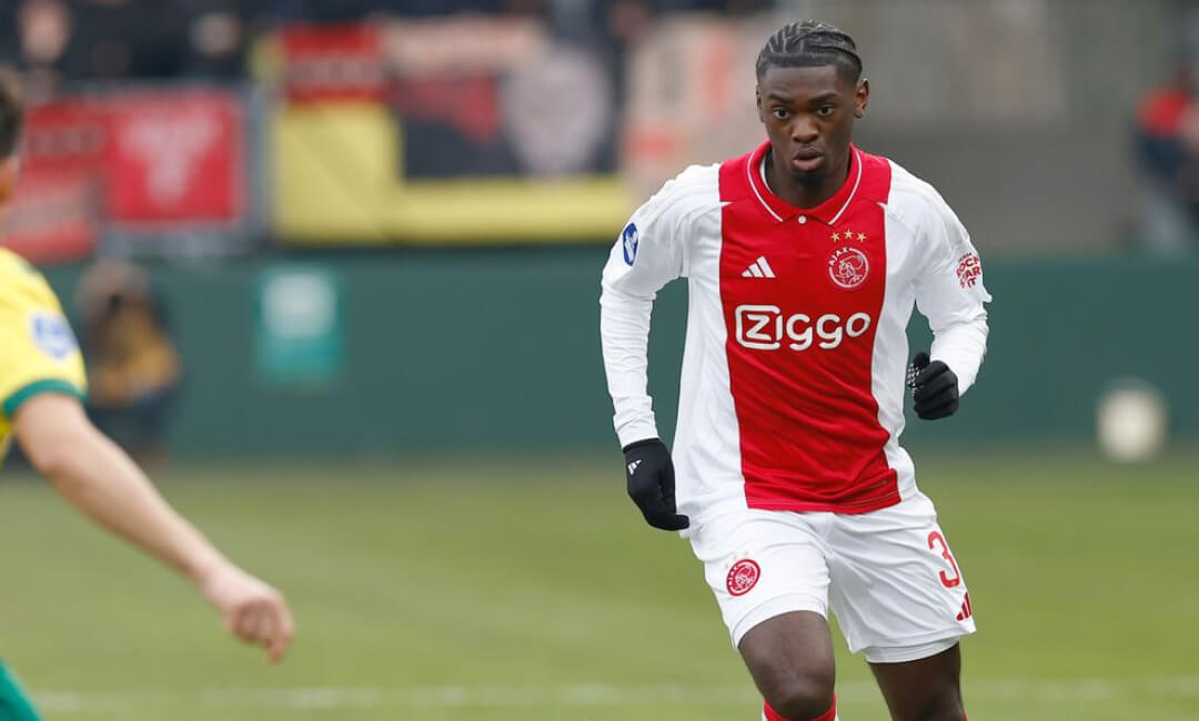 アヤックスの17歳MFジョルシー・モキオに対して、リバプールやユナイテッド、チェルシーらが争奪戦か！？