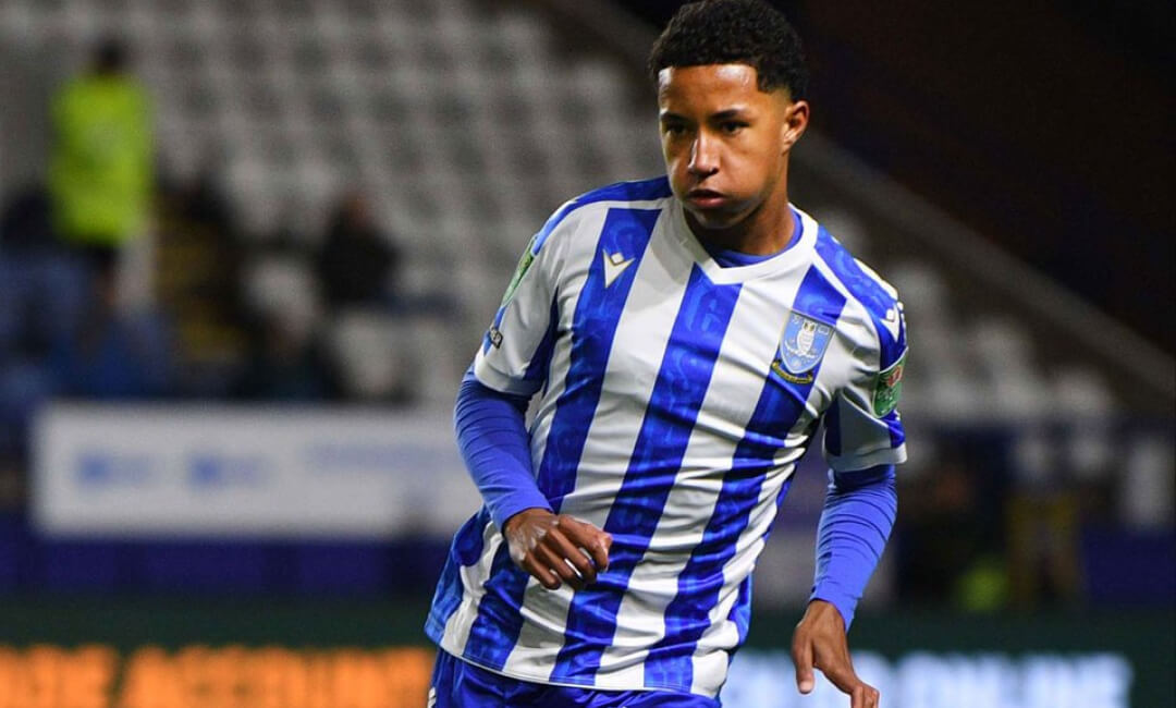 マンチェスター・ユナイテッドと一騎打ち？リバプールが、17歳DFイサ・アラオを狙う！