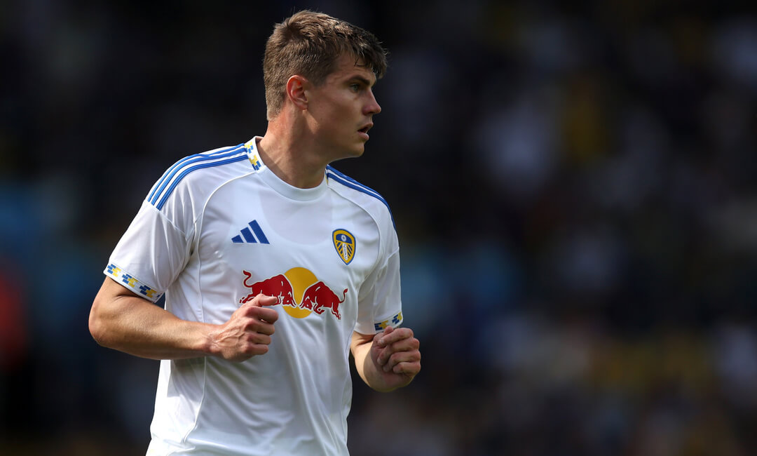 リバプール、守備陣再編の切り札はジャカ・ビヨル？イブラヒマ・コナテの契約難航で浮上した「プランB」